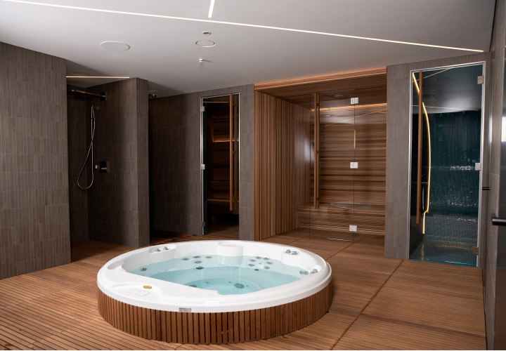 Ατομικό έργο SPA στην παραλία