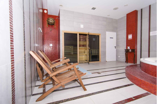 Σάουνα με αλάτι Ιμαλαΐων στο αθλητικό και κέντρο ευεξίας OAZIS - Άλλα έργα