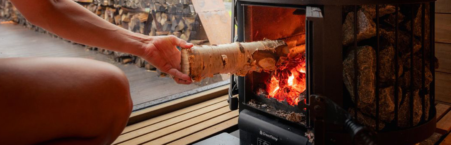 Πώς να προετοιμάσετε τη σάουνά σας για την κρύα εποχή: Συντήρηση σόμπας και πρόληψη οσμών καψίματος