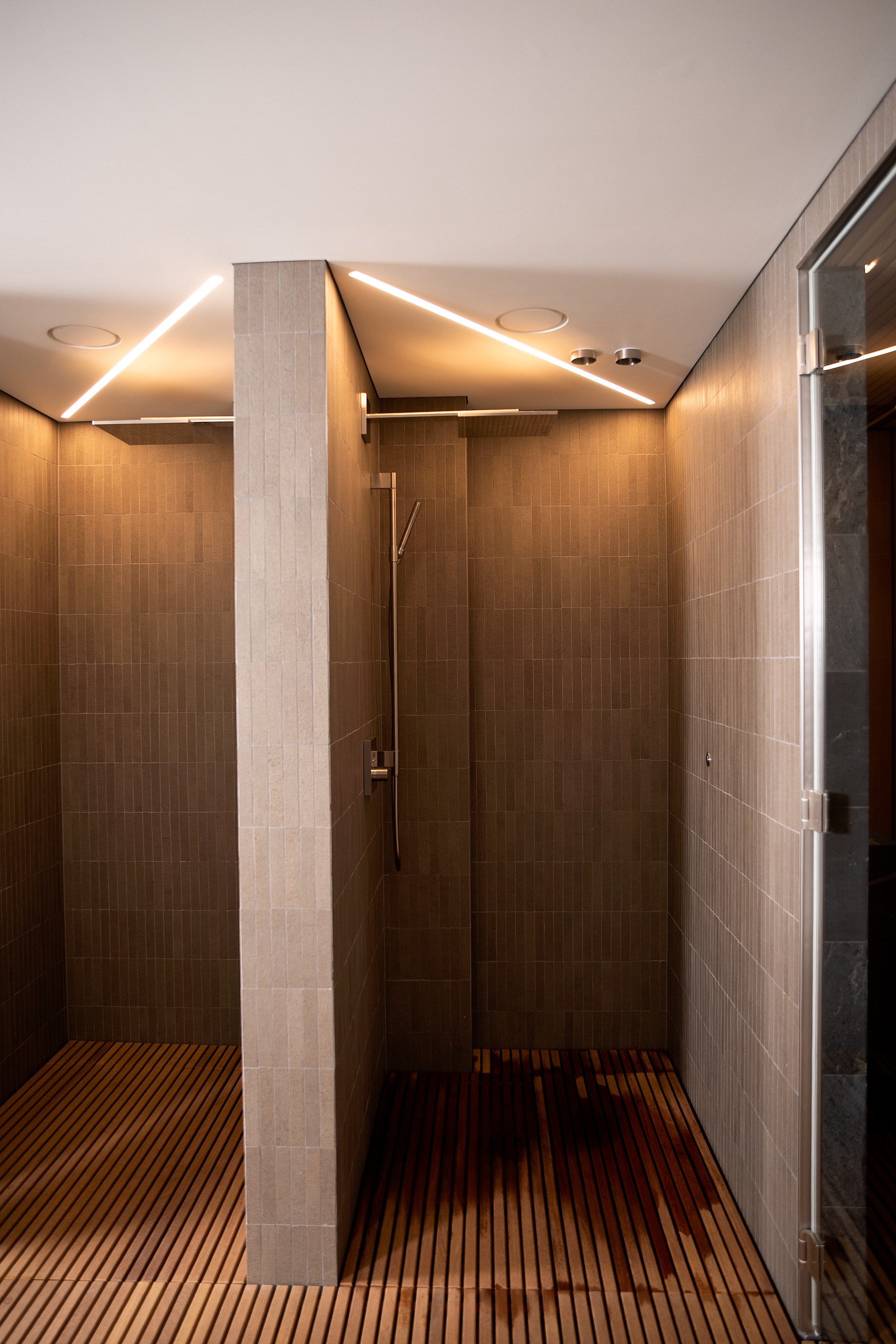 Ατομικό έργο SPA στην παραλία